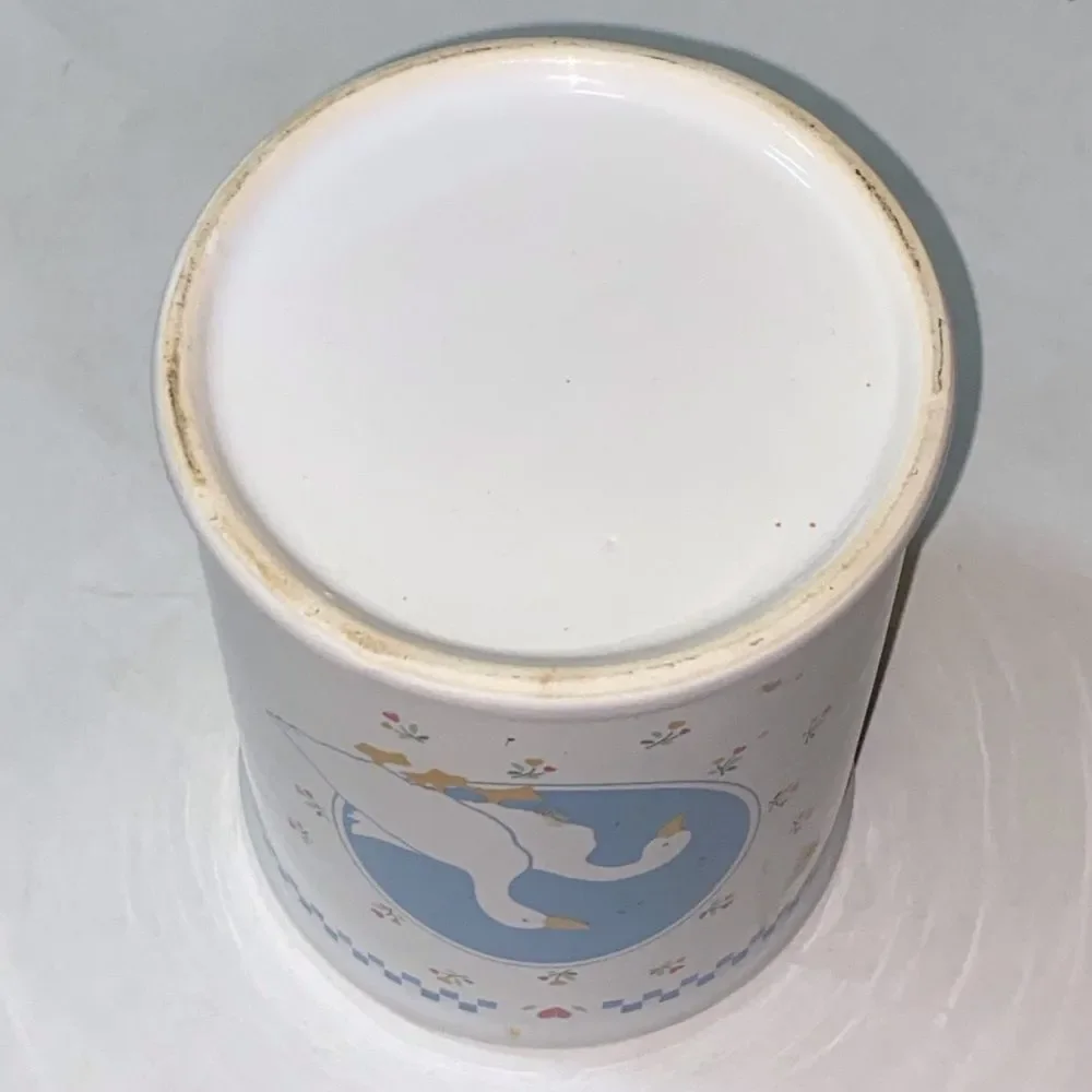 VTG,Blue Whale Ceramic Decor - Picture 6 of 6